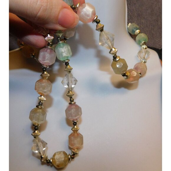 Chunky Pastel Shimmer Candycore Beaded Necklace - Picture 4 of 5
